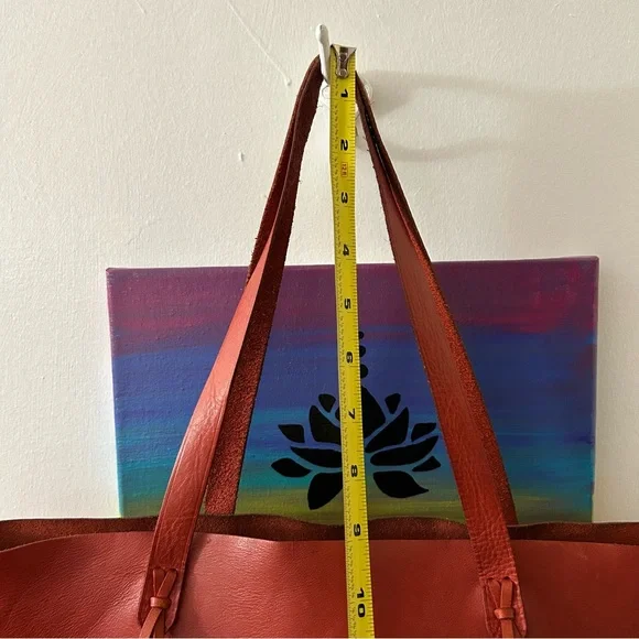 MADEWELL - The Transport Tote: The  Tassel-Tie Edition in Fresh Chili color - Picture 11 of 16